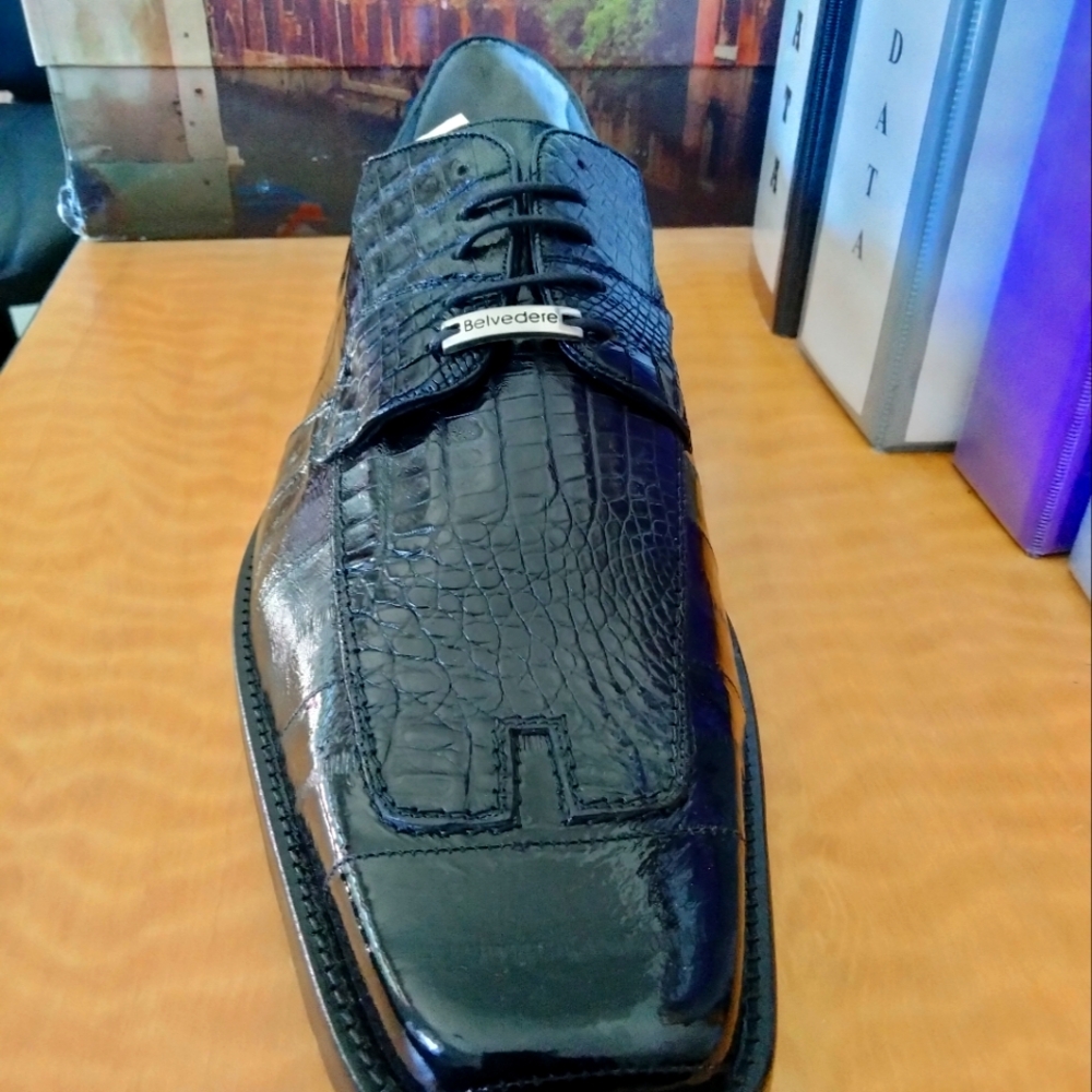 Dress shoes